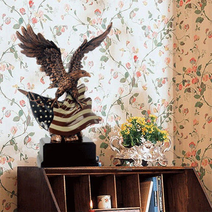 American Flag and Eagle Statue - 7Ehom